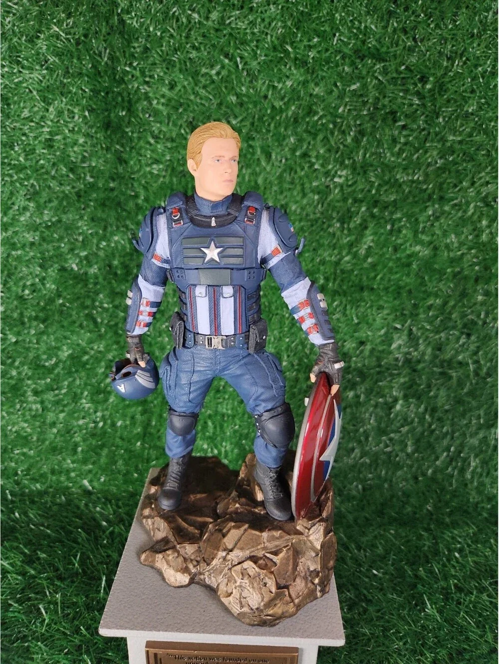 Marvel's Avengers: Earth's Mightiest Edition (12